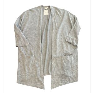 New DONNI. One Size Fits All Ribbed Gray and Cream Cardigan